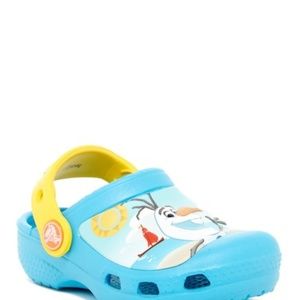 CROCS Shoes - Crocs Frozen Olaf Clog Electric Blue Sz12/13 NEW CROCS Shoes - Crocs Frozen Olaf Clog Electric Blue Sz12/13 NEW